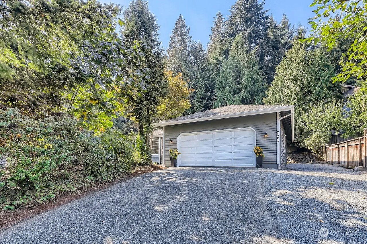 2626 242nd Pl SE