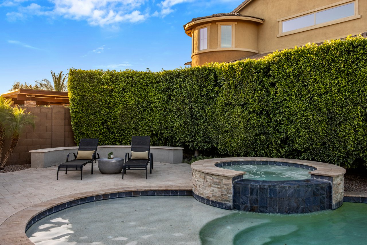 3020 E LOS GATOS Drive