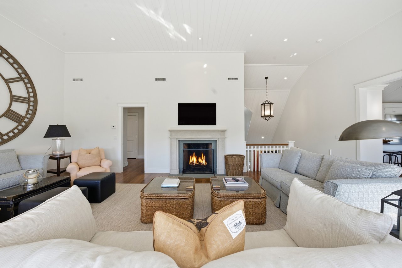 24 Katama Bay View Road 