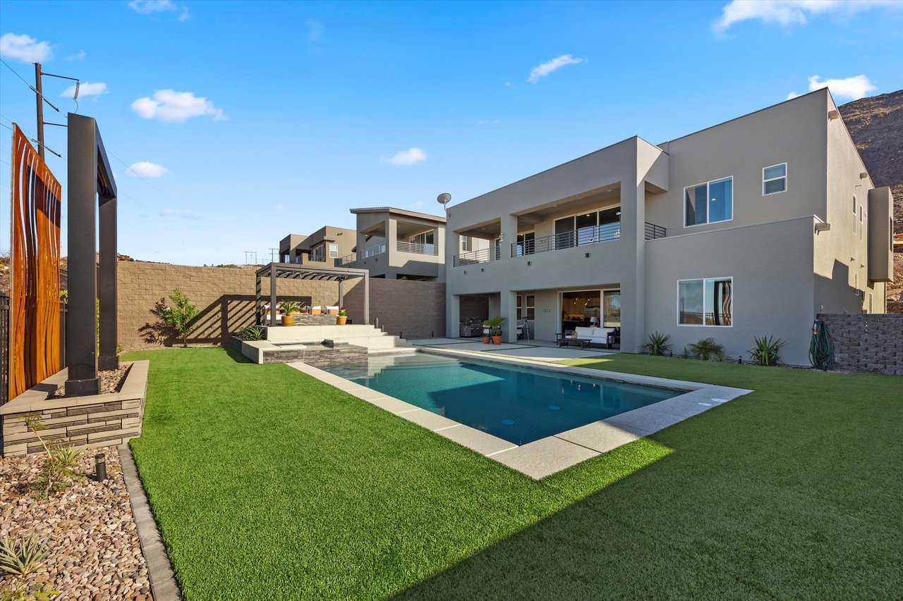 258 Shaded Canyon Drive