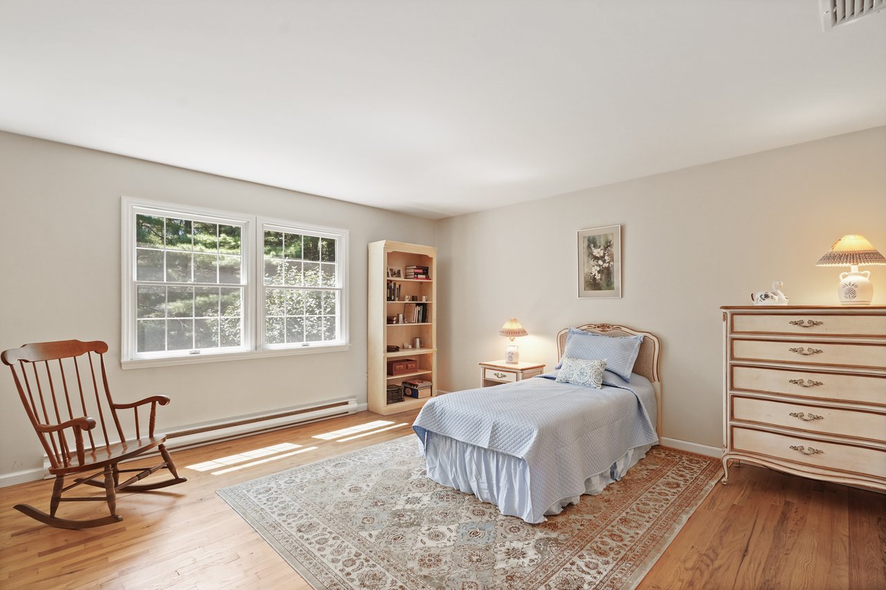 9 Upland Court