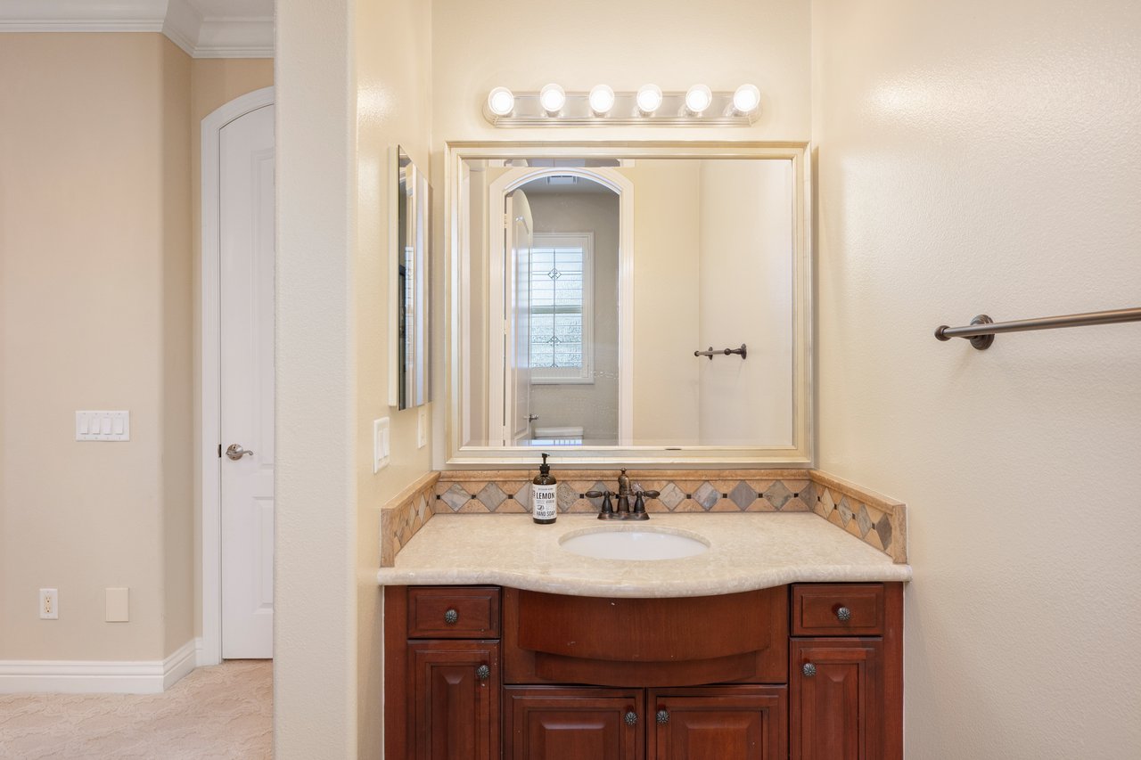 4394 Hiwassee