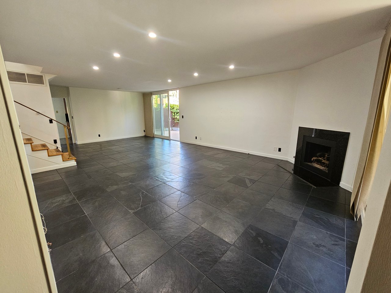 4836 Balboa Ave