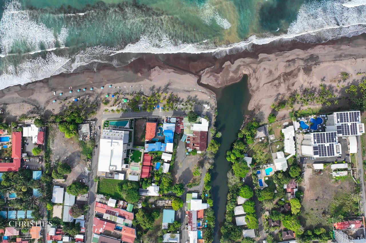 Titled Oceanfront Mixed-Use Property