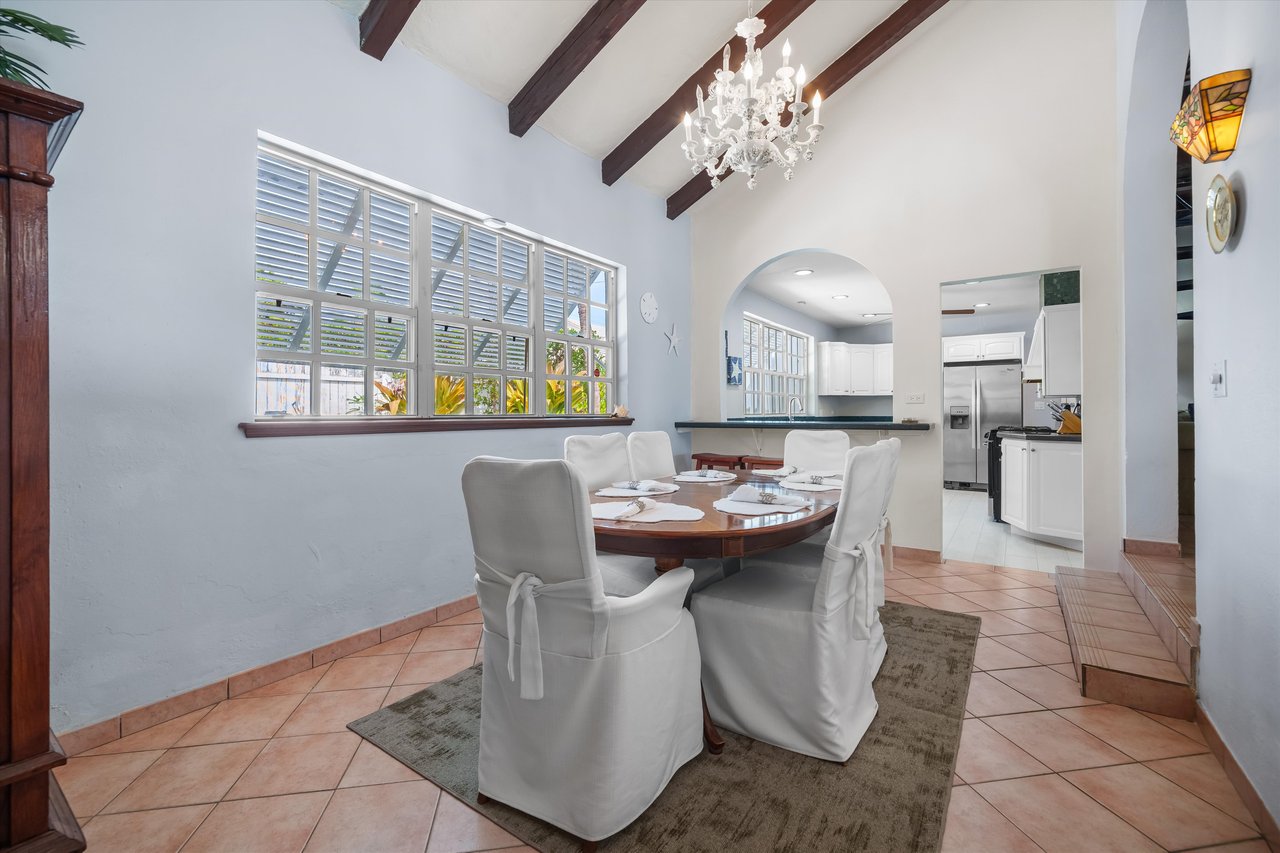 Water's Edge— A Turnkey Waterfront Estate