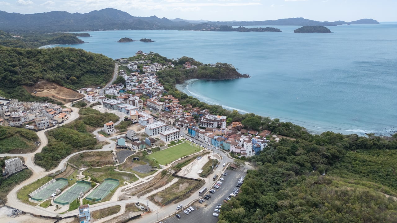 El Prado Lot #18 | Near the Coast Home Construction Site For Sale in Las Catalinas