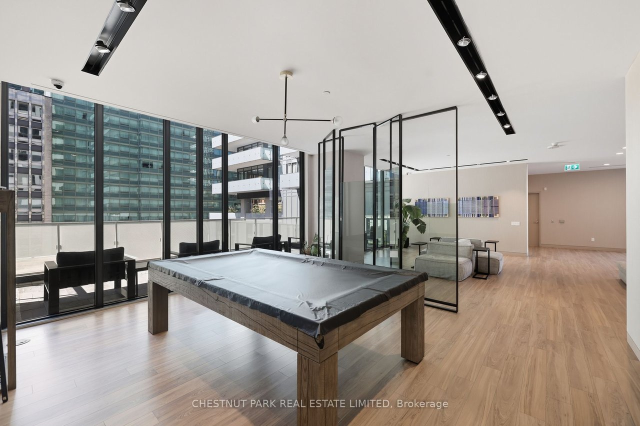 PRESTIGEOUS PENTHOUSE AT 20 LOMBARD