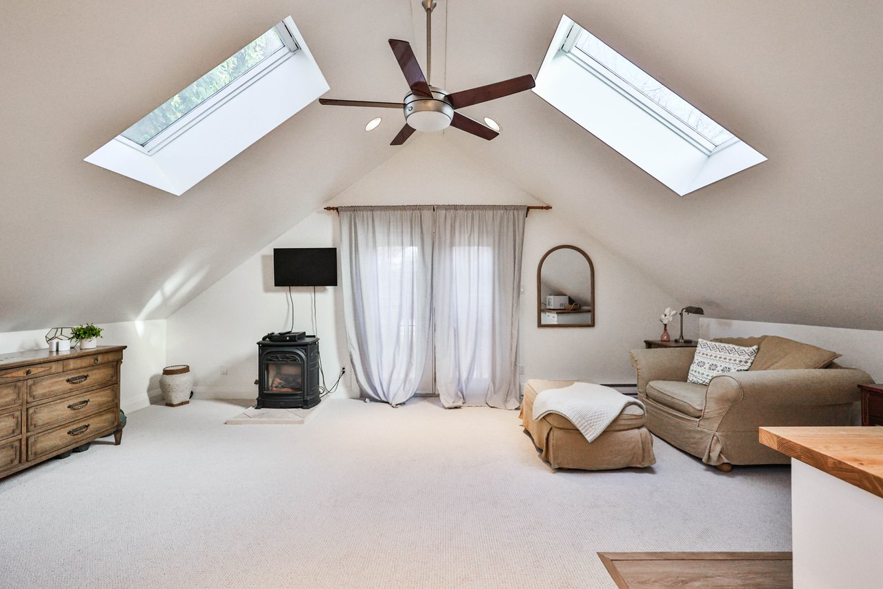 52 Kerr Street, Oakville