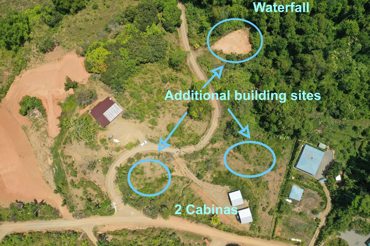 Waterfall Ranch With Cabinas, Manuel Antonio, Puntarenas