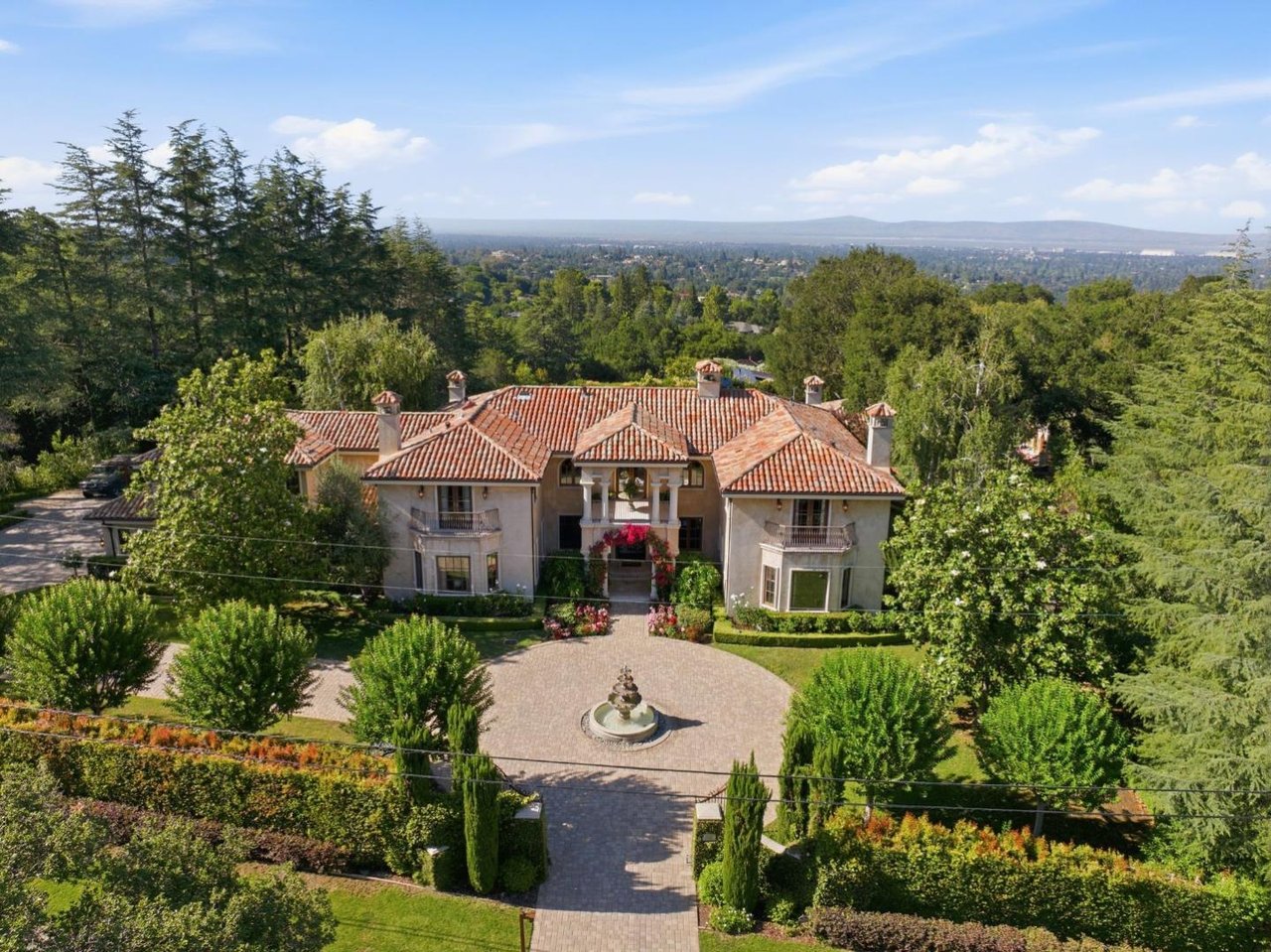 10285 Magdalena Rd