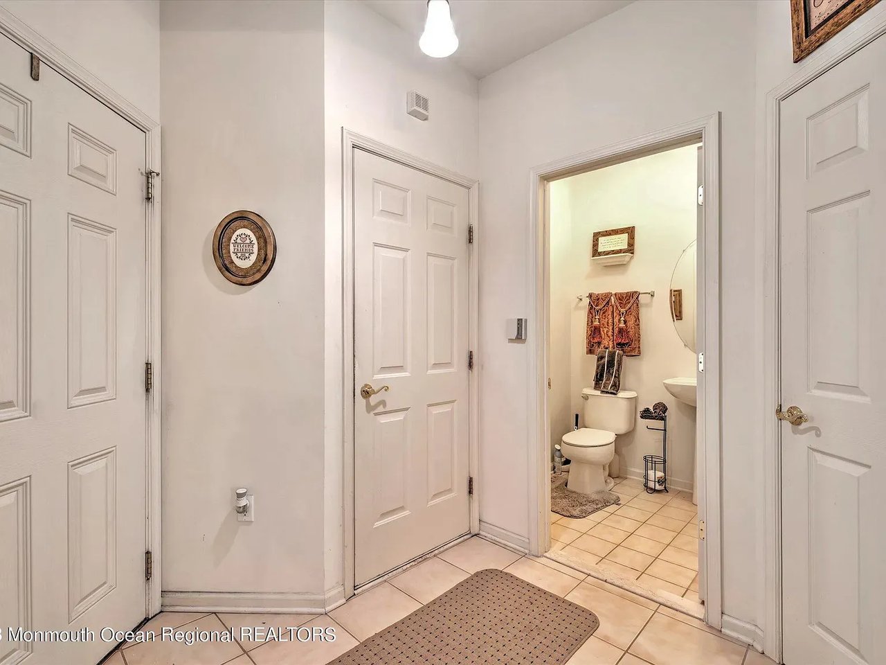 52 Smock Court