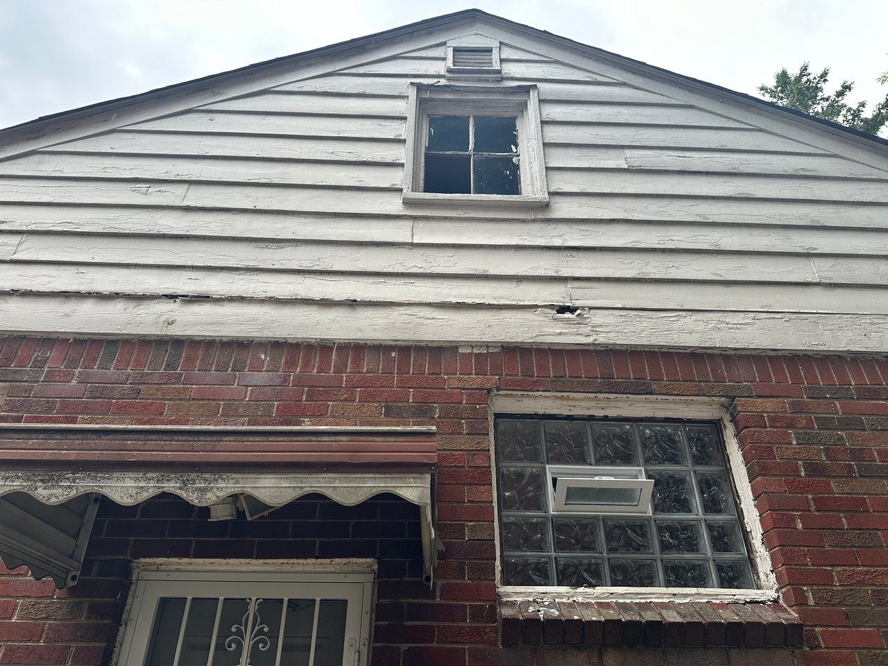 16592 Saint Marys St