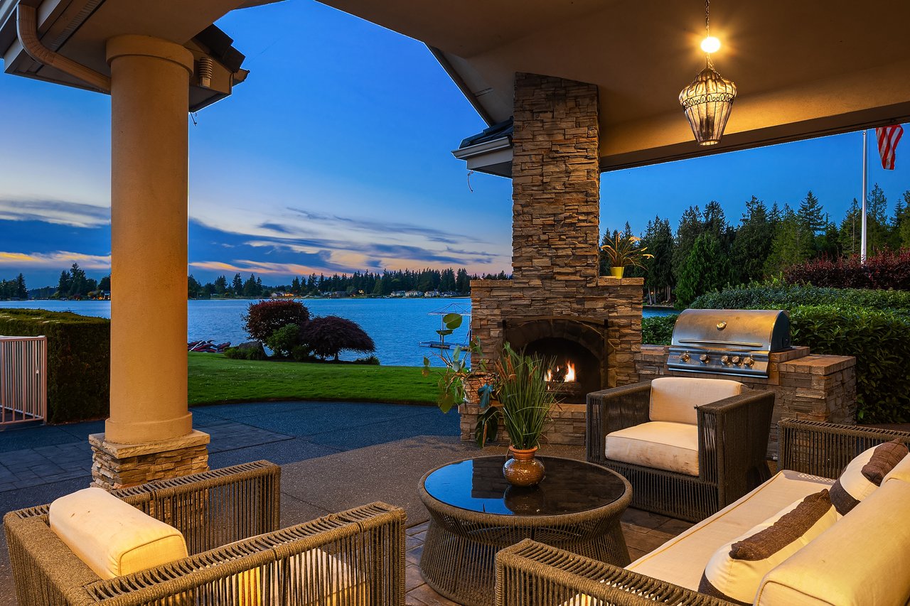 Legacy Snag Island Estate