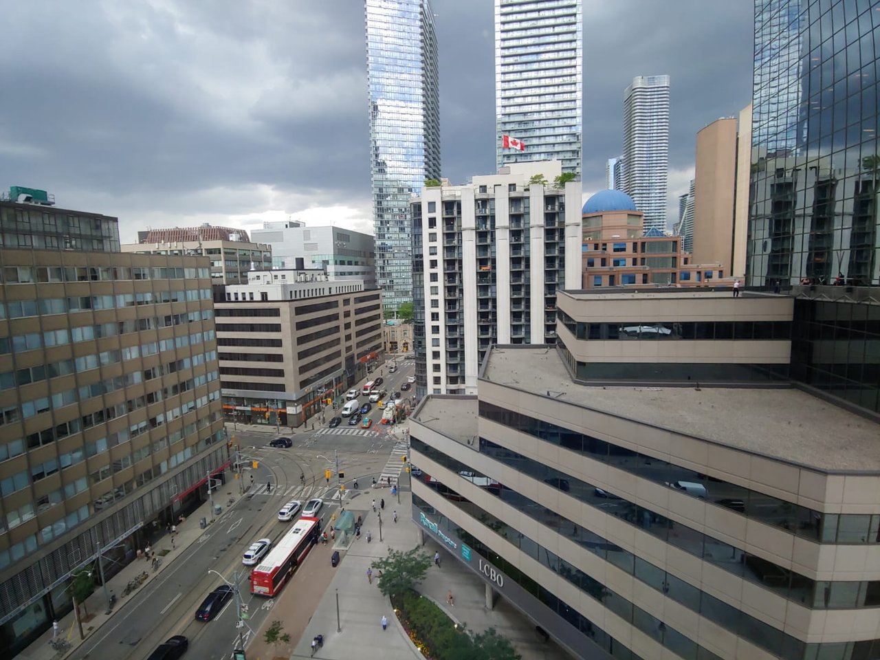 763 Bay St Unit: 1214