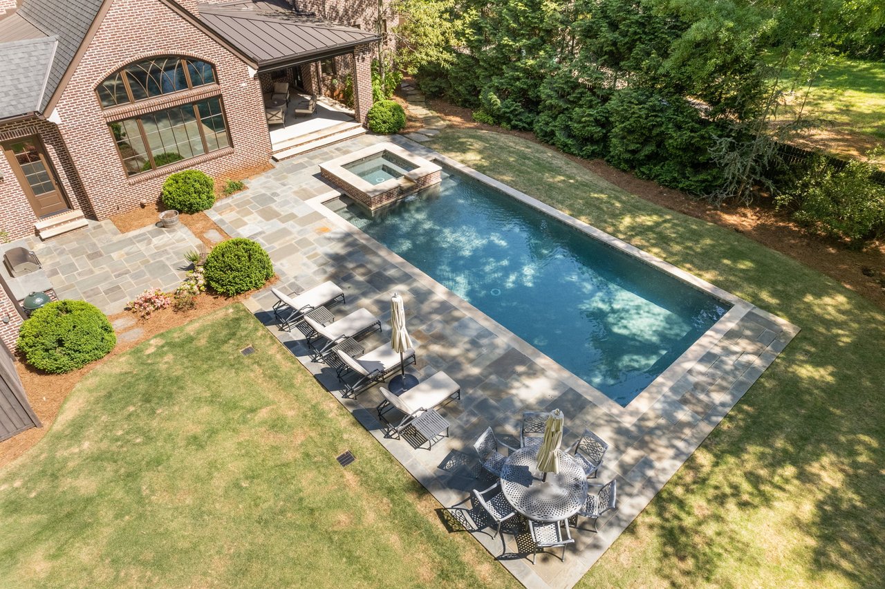 2814 Mabry Road