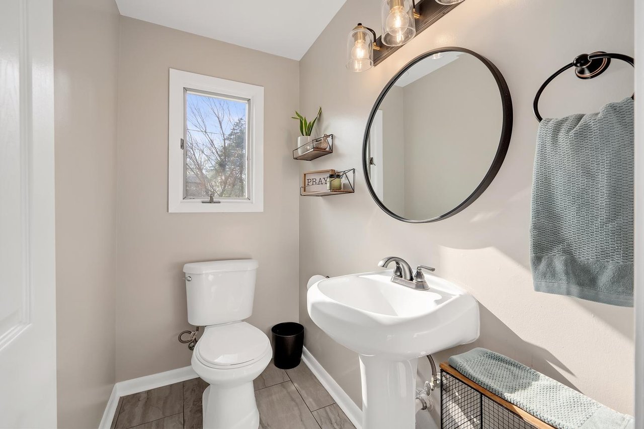 407 10th Ct, St. Charles IL – Under Contract in One Weekend with Multiple Offers