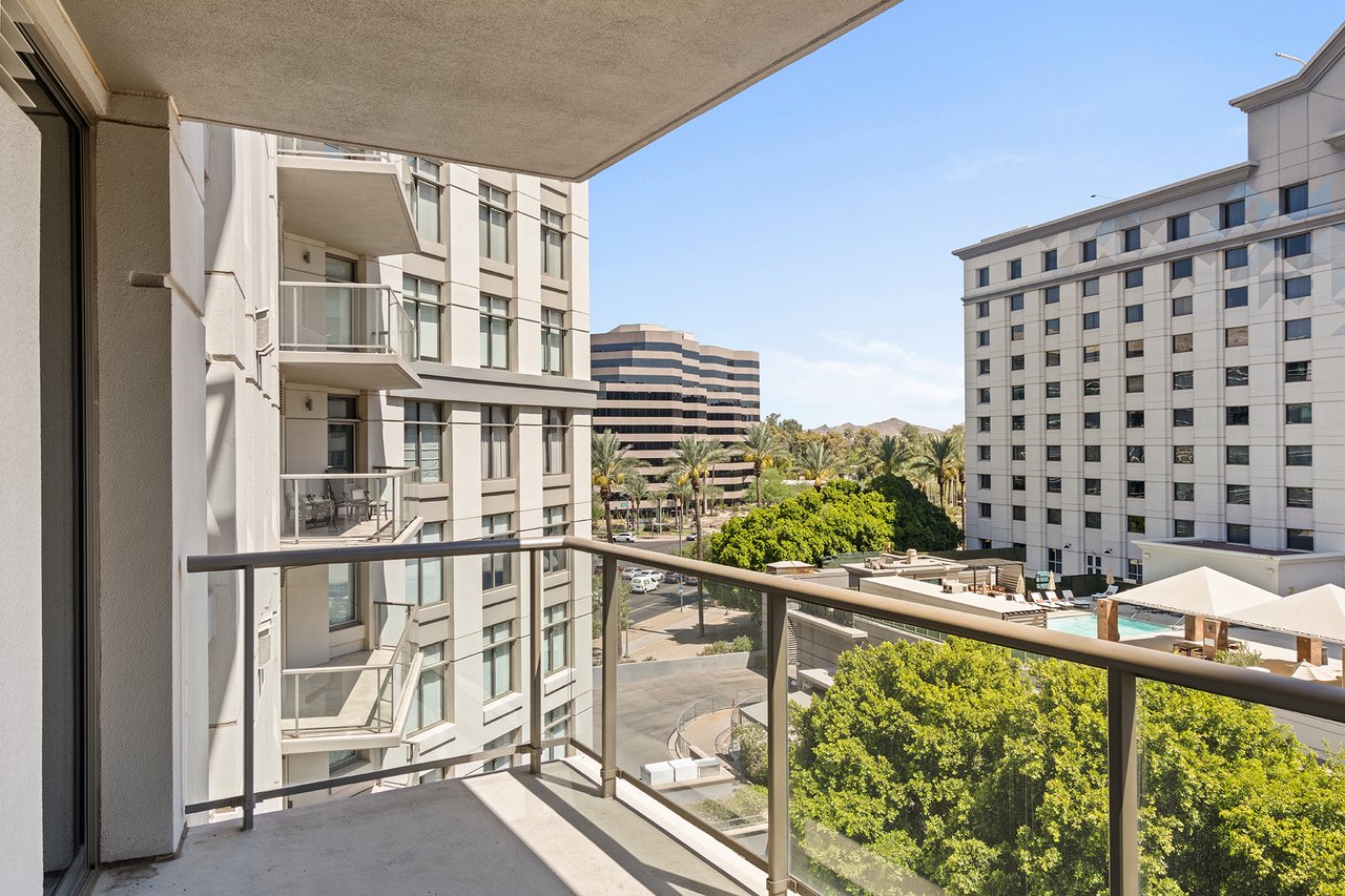 2402 E ESPLANADE Lane 604