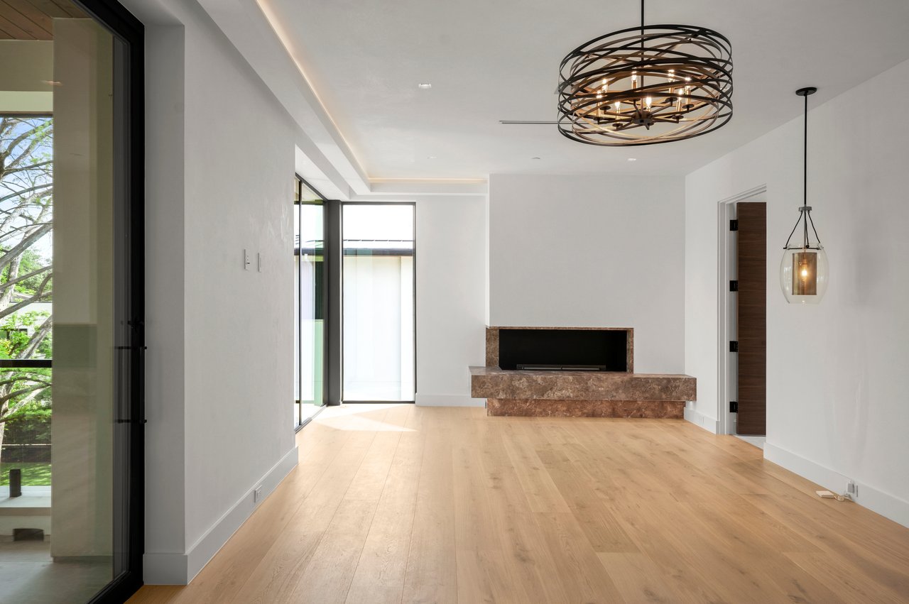 2503 Westlake Dr #301