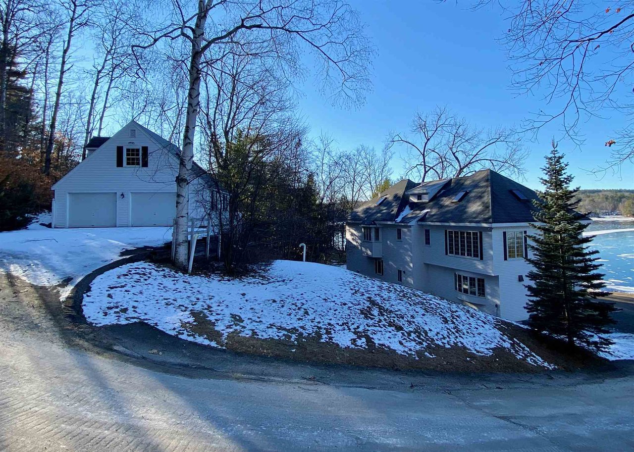 224 Edgewater Drive
