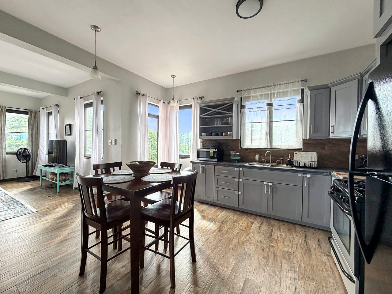 349 Mount Healthy 2 Bedroom Apartment