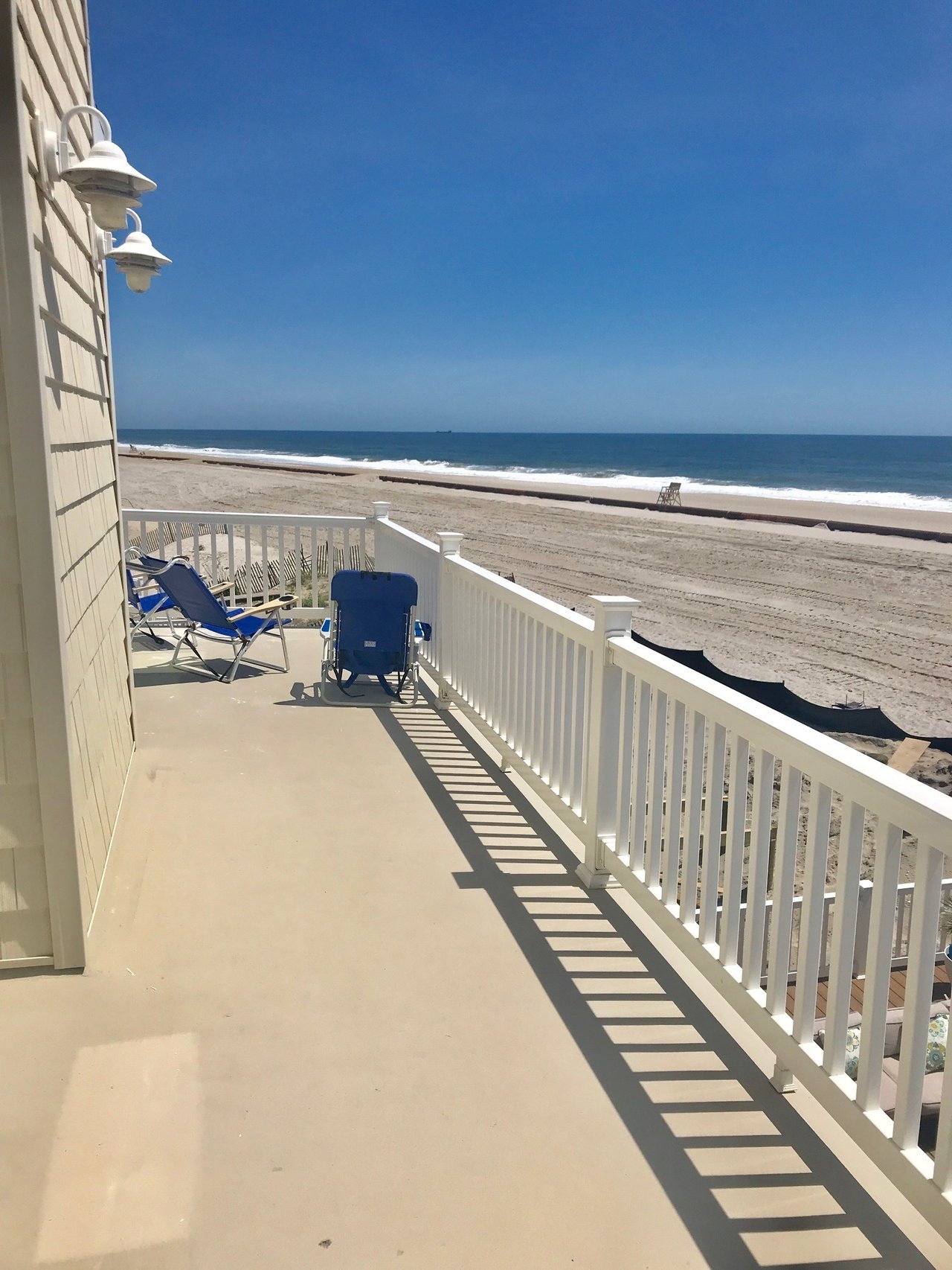 #492 Unbelievable Oceanfront Views Newly Renovated Summer Rental