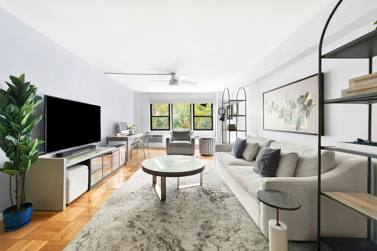 205 E 77th St, Unit 4B