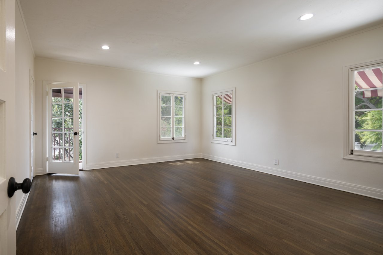925 N Rexford Dr, Beverly Hills