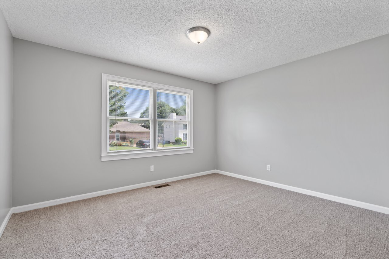 Four Bedrooms in Madison City School District!!!