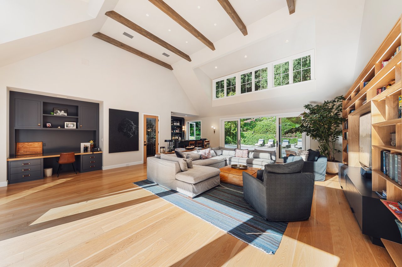 2600 Mandeville Canyon Rd, Brentwood