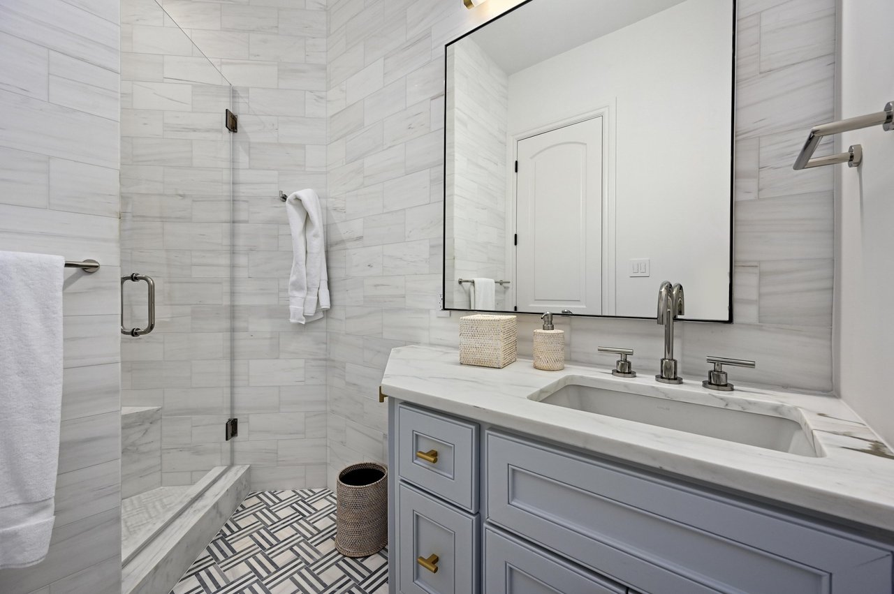 13414 Shore Vista Drive