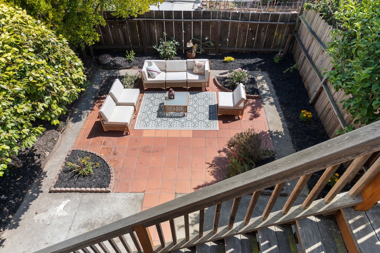Sunny Spacious Home in Portola District