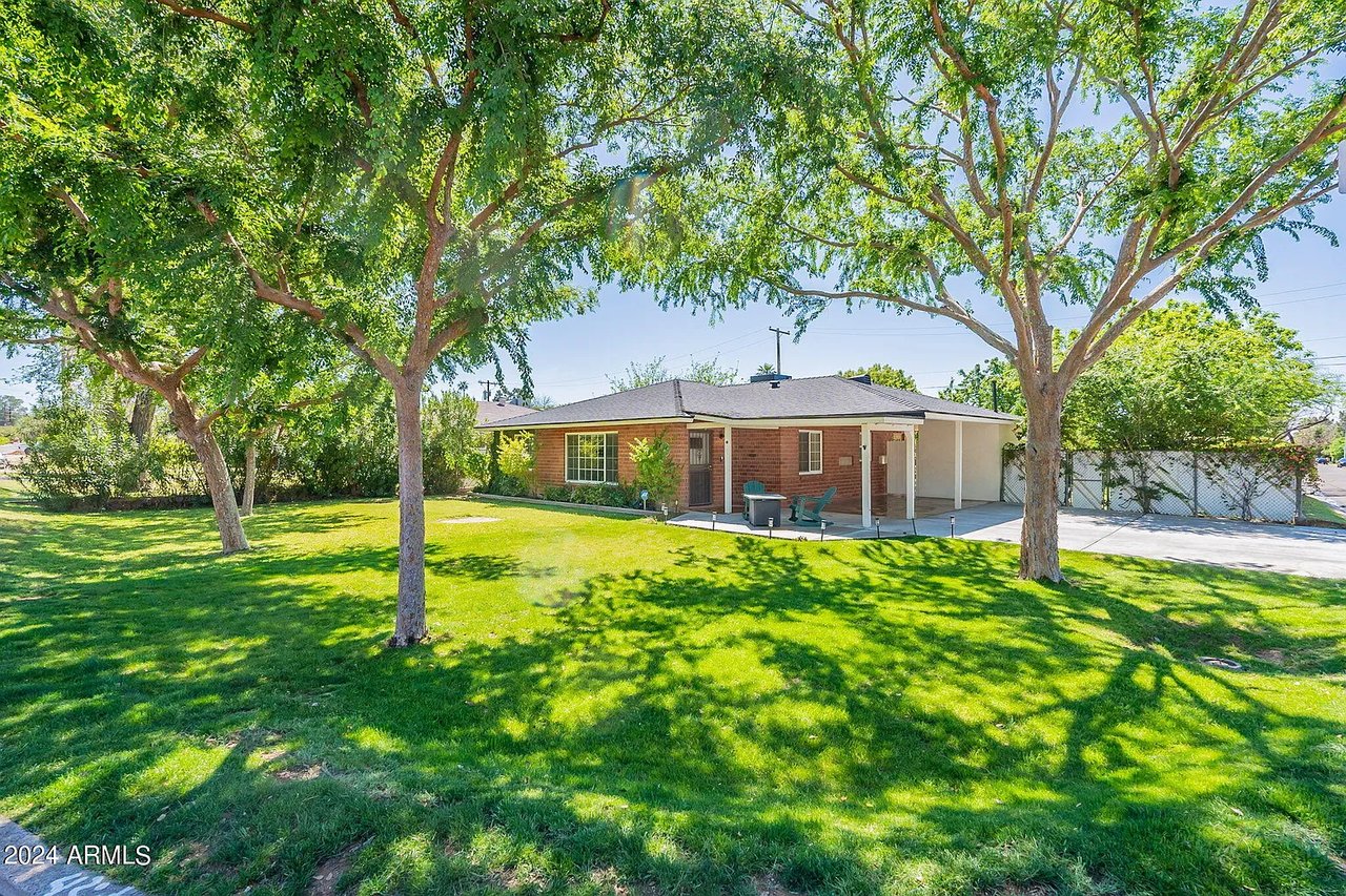 1821 E BETHANY HOME Road, Phoenix