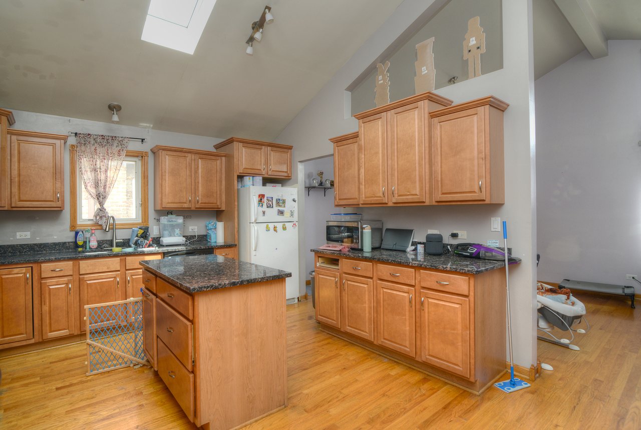 6616 S Knox Avenue, Chicago IL