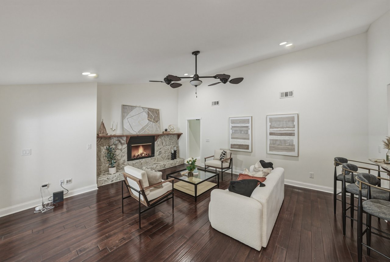 7601 Thunderhead Street