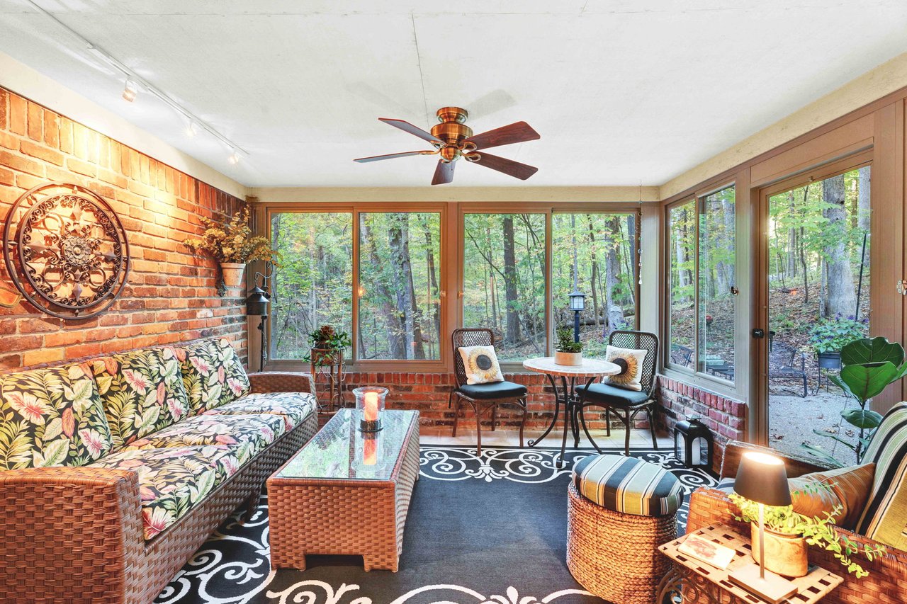 1100 Bretton Lane, Bloomfield Hills