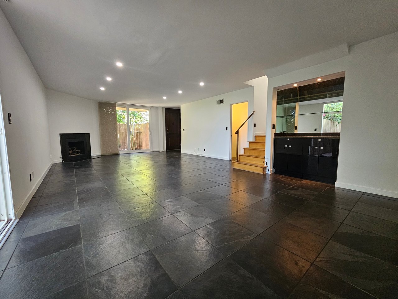 4836 Balboa Ave