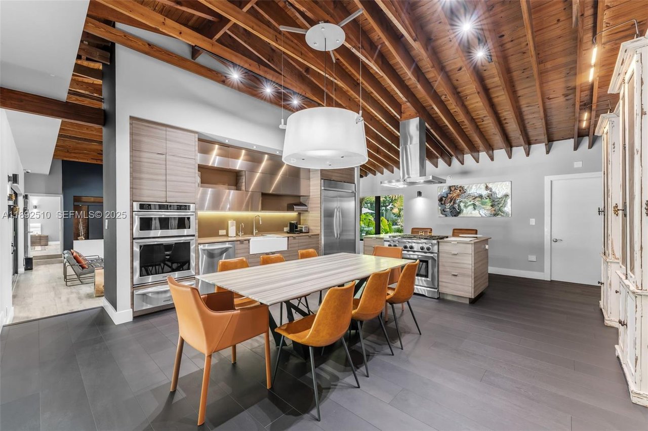 Significant Sale: 40 S Prospect Drive, Coral Gables | Luxury Residence in the exclusive Sunrise Harbour Enclave Home SOLD