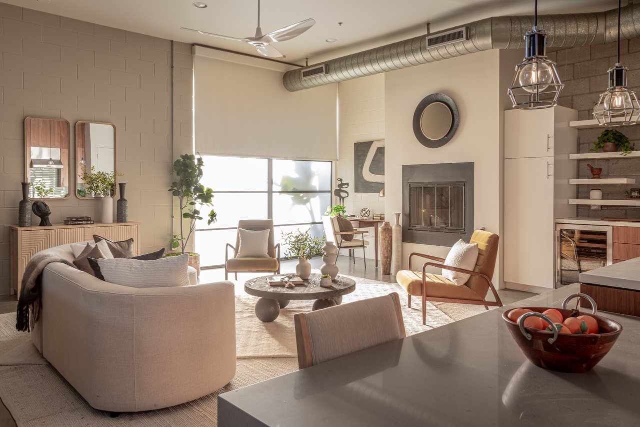 1534 17th St Unit: 105, Santa Monica