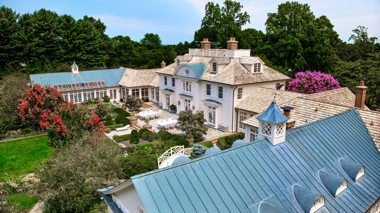 9010 Congressional Pkwy