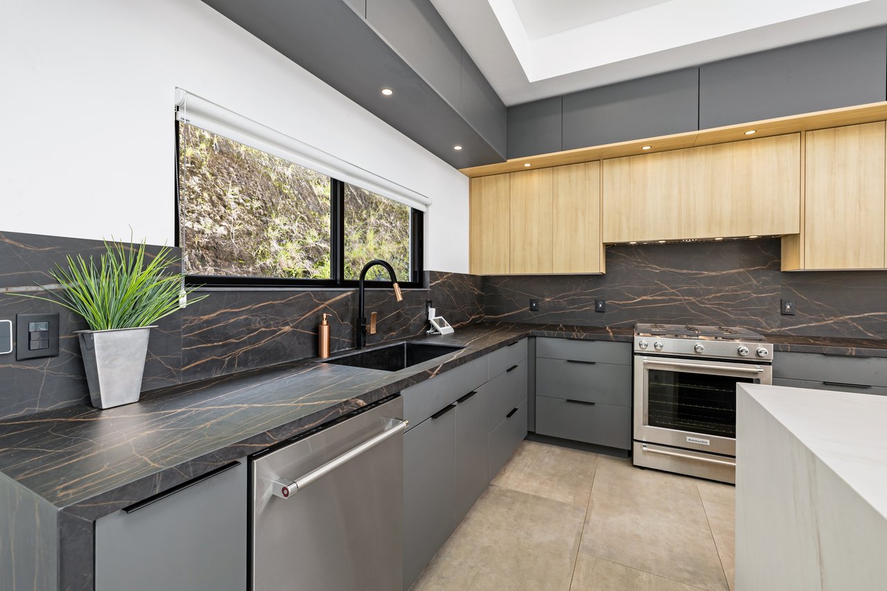 Villa Cielo | Luxury Ocean-View Estate with Smart Tech & Guest Casita in Mar Vista, Flamingo