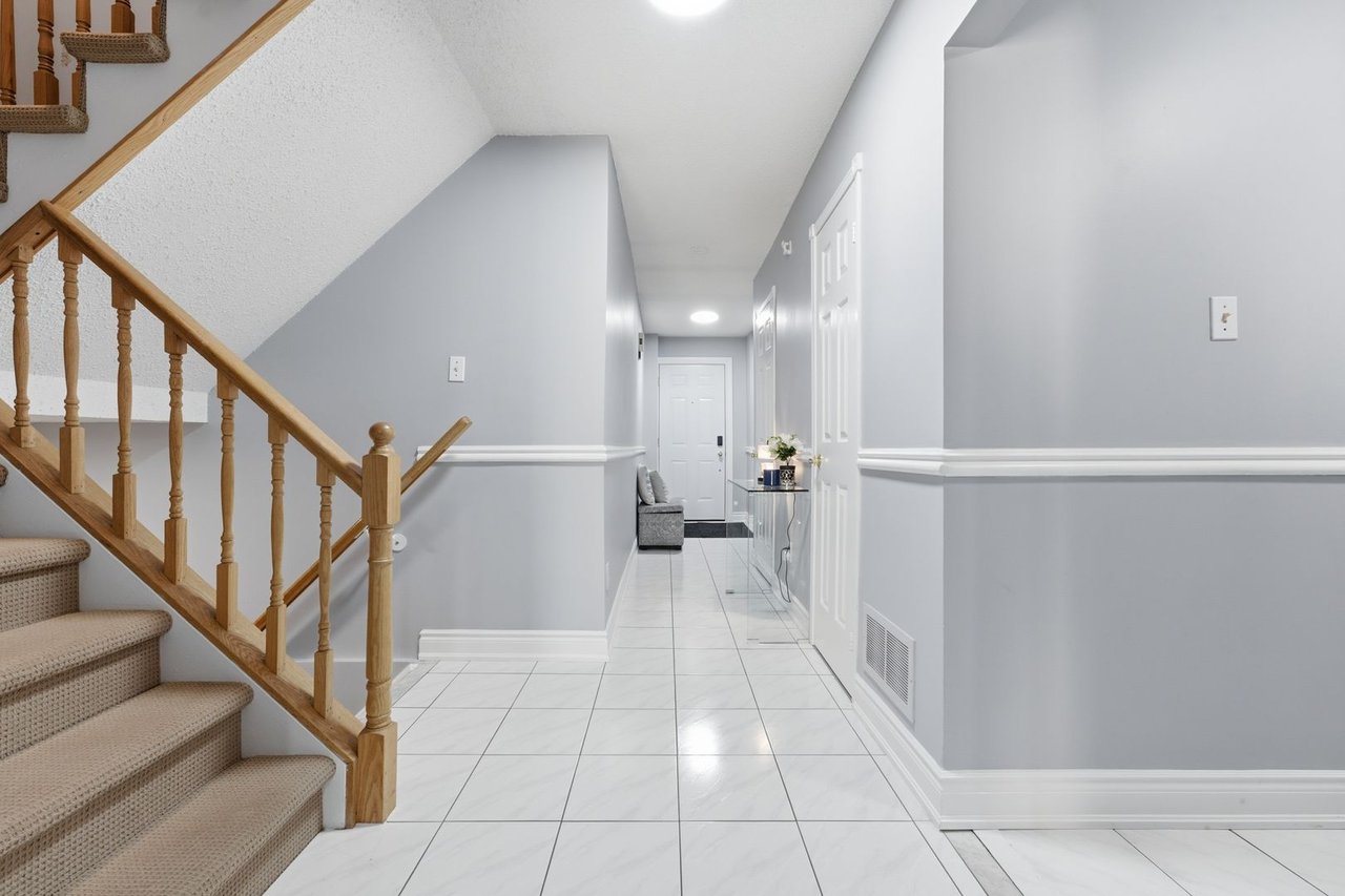 3050 Orleans Rd 111