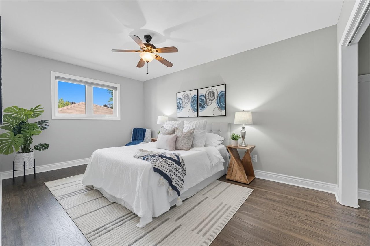 1624 Coram Cres