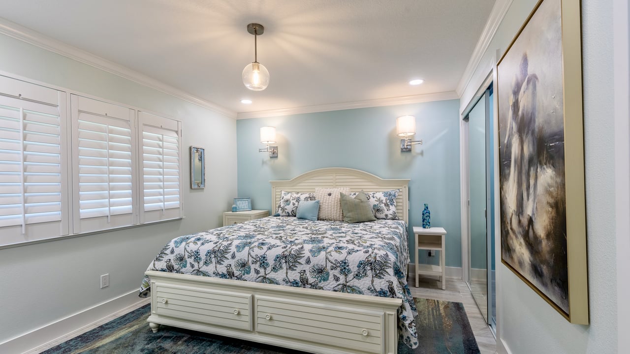 Oceanfront Furnished Condo in New Smyrna Beach