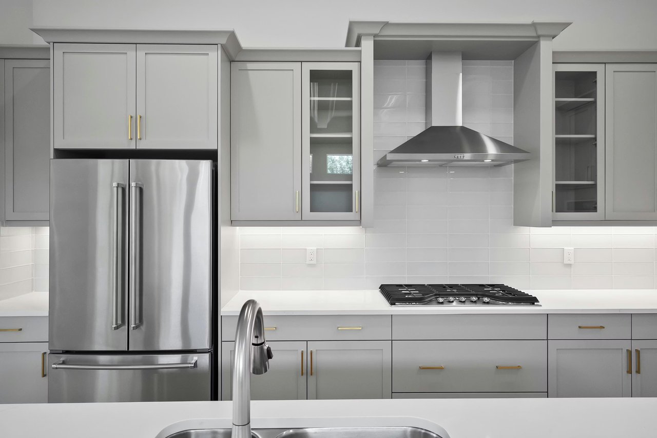 4226 Lucaya Pointe Wy