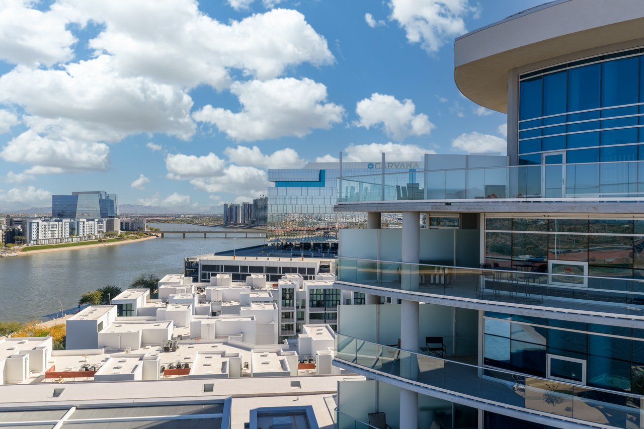 140 E RIO SALADO Parkway 1103