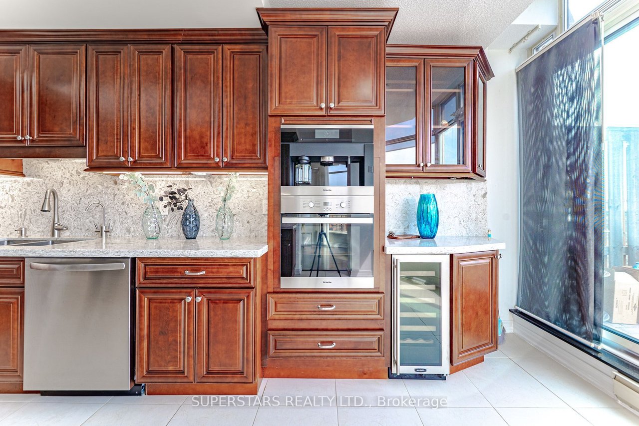 LUXURY WITH KILLER VIEWS