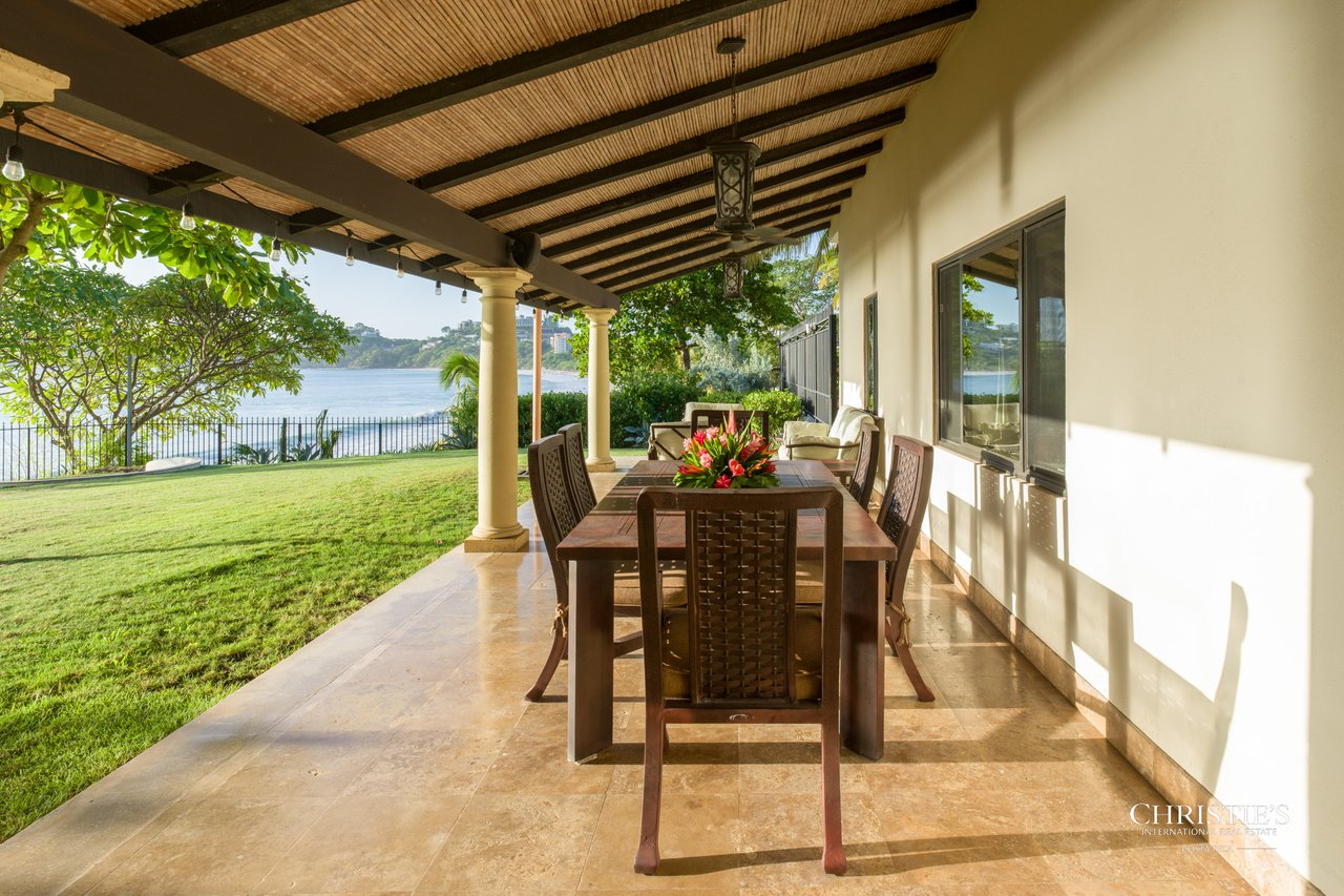Casa Playa Bonita | Beachfront Luxury Estate in Playa Flamingo