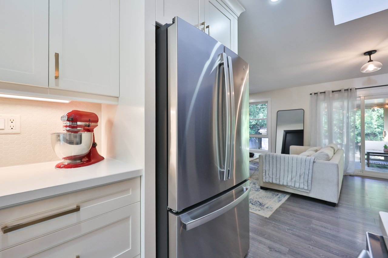 1131 Carol Street, Burlington
