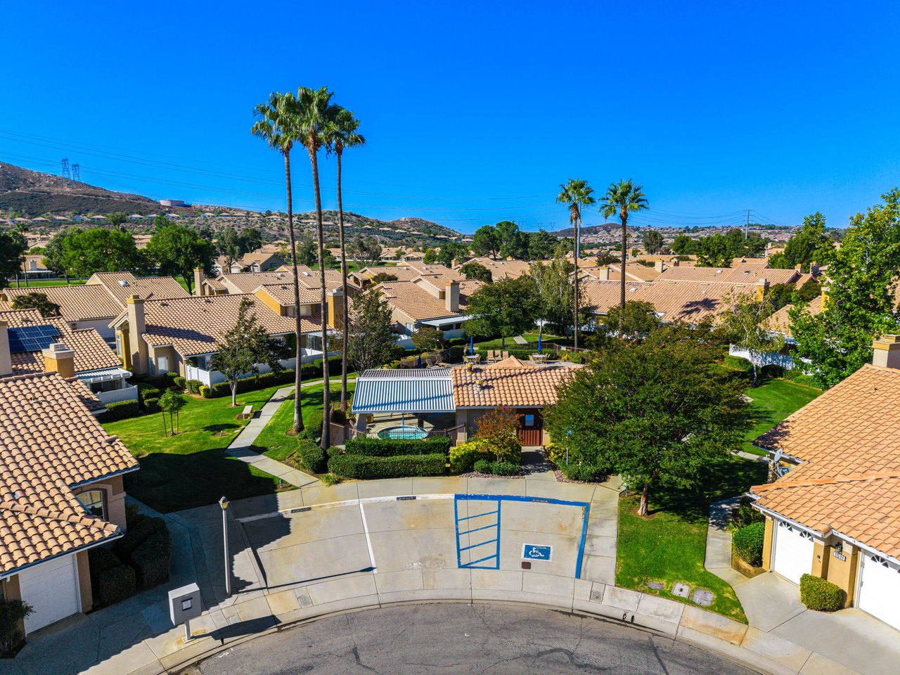 1425 Allin Lane