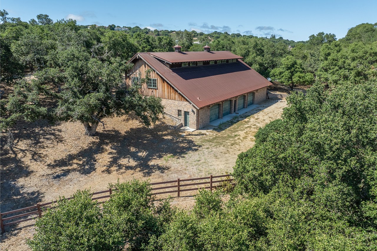 Secluded Quintana Ranch Retreat